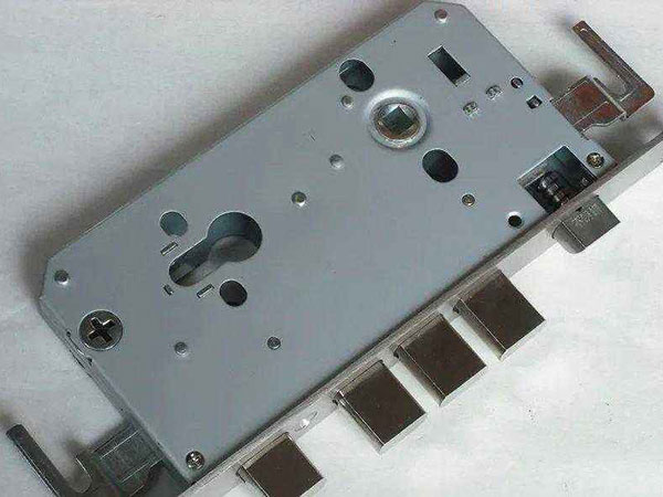 木垒哈萨克24小时上门开锁公司