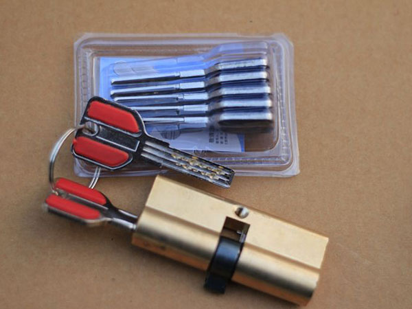 木垒哈萨克24小时上门开锁公司